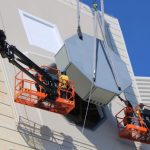 RTX’s Raytheon has delivered and installed the first SPY-6(V)4 radar array at the Surface Combat Systems Center on Wallops Island, Virginia. The installation advances the U.S. Navy’s Flight IIA destroyer modernization effort and its wider SPY-6 backfit program.