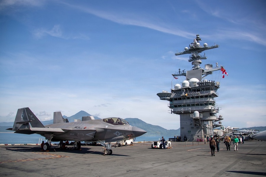 USS George Washington celebrates 200,000th fixed-wing aircraft recovery with F-35C landing after 34 years of carrier operations
