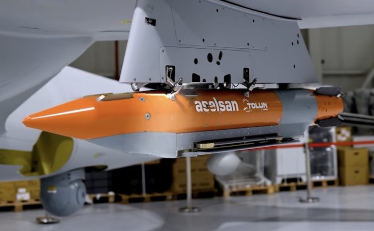 ASELSAN has fired all three variants of its TOLUN deep-strike munition family from a Bayraktar Akinci, demonstrating different target effects before military officials from more than 15 countries. The live-fire event was held at the Konya Karapınar Firing Test Range on 1 September 2026.