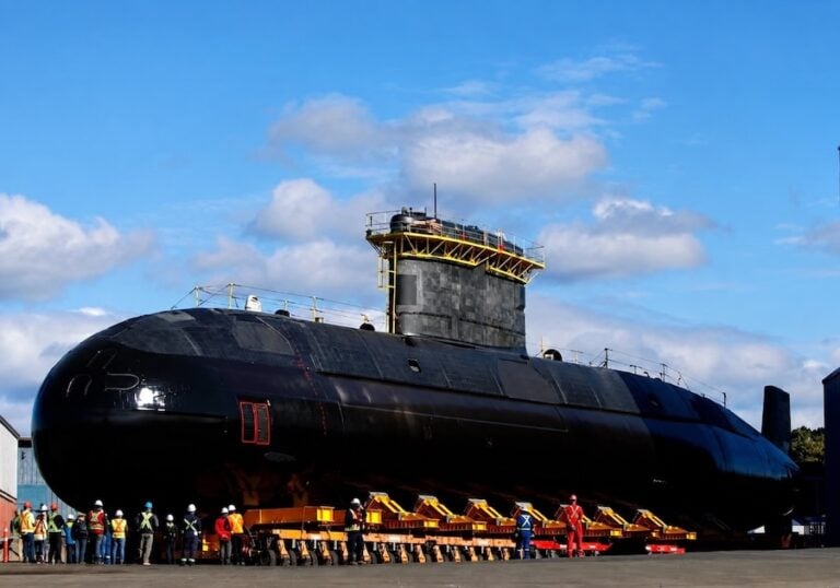Babcock Canada has extended Seaspan Victoria Shipyards’ role in supporting the Royal Canadian Navy’s Victoria-class submarine fleet for another six years. The subcontract is intended to maintain continuity as Canada prepares to move from its current submarines to a new fleet.