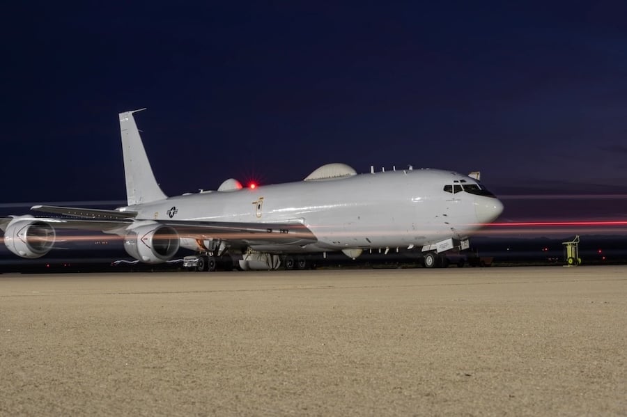 E-6B Mercury aircraft supports test of Minuteman III airborne backup launch capability if ground-based command centers cannot respond