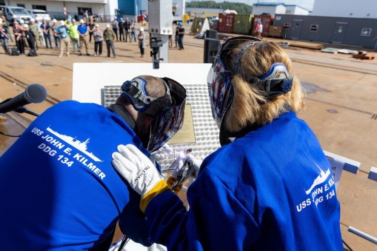 General Dynamics Bath Iron Works has laid the keel for the future USS John E. Kilmer, a Flight III Arleigh Burke-class guided-missile destroyer. The ship will use the Navy’s newest radar architecture to conduct air warfare and ballistic missile defense at the same time.