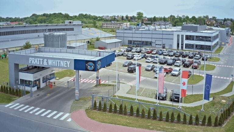 RTX’s Pratt & Whitney is investing $25 million, equivalent to PLN 95 million, to expand its manufacturing facility in Niepołomice, Poland. The site produces complex tubular assemblies for several engines, including the F135 that powers every variant of the F-35 Lightning II fighter.