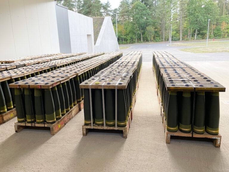 Rheinmetall has received an order for a low five-figure quantity of 155 mm artillery projectiles from an undisclosed international customer. The contract is valued in the low three-digit millions of euros.