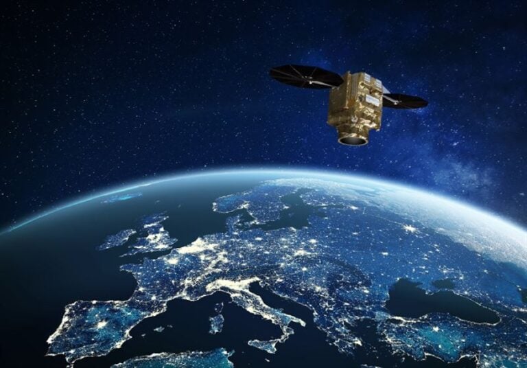 SSC Space has signed a contract with Airbus Defence and Space to expand its ground-segment support for the Pléiades Neo mission and the new Pléiades Neo Next programme. Under the agreement, SSC Space will act as prime ground-segment provider for both very-high-resolution Earth observation missions.