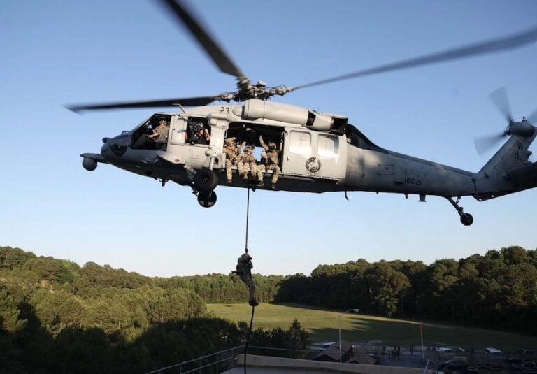 British commandos and U.S. Navy SEALs completed three weeks of maritime special operations training in Virginia, culminating in a joint seizure of a target vessel. The Royal Navy said Exercise Resolute Strike was designed to improve how the two forces work together and keep the UK teams ready for NATO operations.