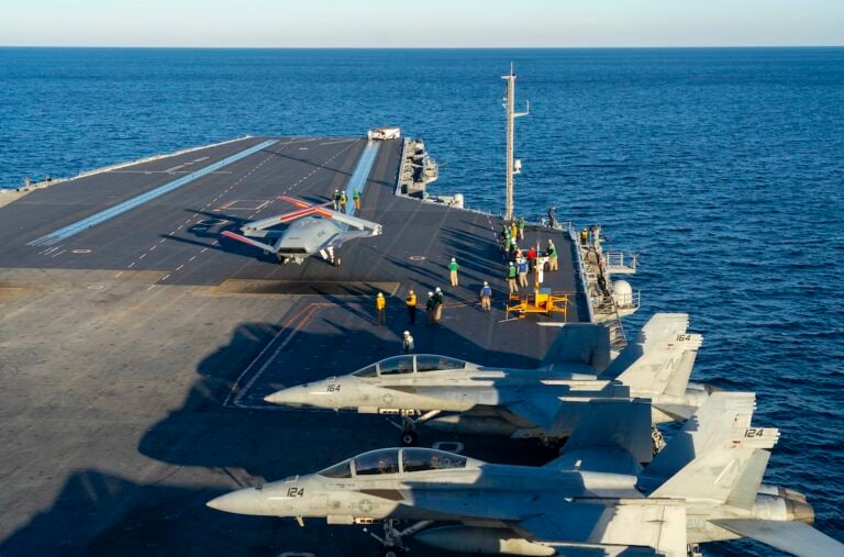 Boeing has demonstrated software intended to let crewed aircraft control the unmanned MQ-25A Stingray tanker and coordinate aerial refueling over Link 16. The capability remains under testing, with initial deployment planned for the Stingray and F/A-18 Super Hornet after evaluation is complete.