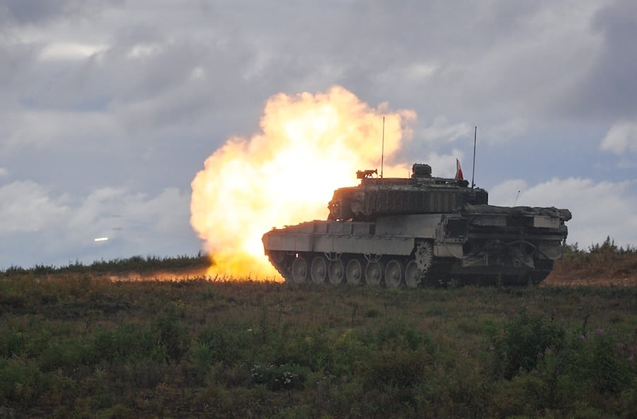 Danish tank and CARDOM mortar units train together in Estonia, testing live-fire coordination, medical support and logistics