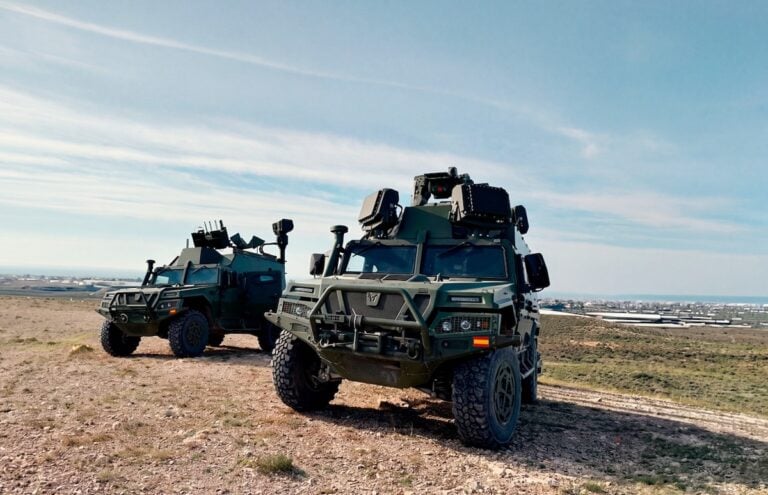 Spain’s ARACNE counter-drone system linked with the country’s air defence network during ATLAS 26, allowing it to coordinate with anti-aircraft artillery against unmanned threats. Developers Indra and EM&E said the trials demonstrated how shared information and coordinated engagements could strengthen defences against drone swarms and saturation attacks.