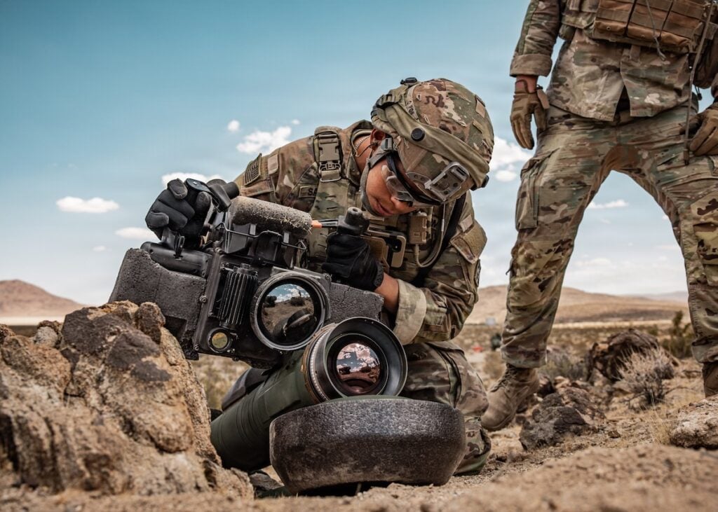 The U.S. Army has awarded the Raytheon–Lockheed Martin Javelin Joint Venture a $215 million contract to produce Lightweight Command Launch Units. The new launcher replaces the legacy Javelin unit, reducing weight and size while improving target detection.