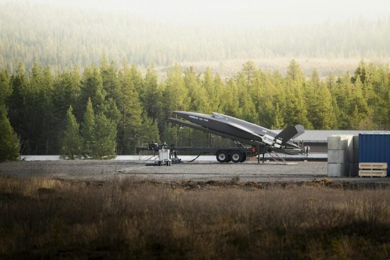 The maiden flight of the U740 Valkyrie, an American-German unmanned aircraft, recently took place in northern Germany. In 2026, history has repeated itself: back in 2013, the two countries were also working together on an ambitious high-altitude project. That transatlantic effort, the purchase of five Euro Hawk unmanned aerial platforms, never reached a successful conclusion. Thirteen years ago, Germany made its first attempt, ultimately unsuccessful, to field a high-altitude reconnaissance drone for the German Air Force based on the proven American RQ-4 Global Hawk. This already well-known platform was to be fitted with European electronics from EADS, the now-defunct European industrial giant that preceded Airbus. The program turned into a major financial and public-relations failure for the German Ministry of Defense, which was widely blamed for the setbacks.
