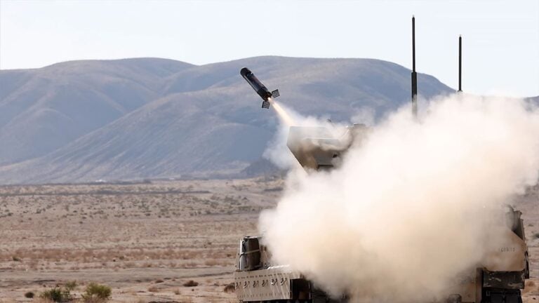 Raytheon has won $729 million in contracts to supply counter-drone equipment to the U.S. Army, Qatar and Jordan. The awards include the first international sales of its Coyote effectors and Ku-band Radio Frequency Sensor, known as KuRFS.
