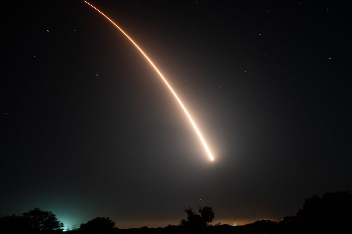U.S. Air Force conducts in-flight test of unarmed Mk21A reentry vehicle for future Sentinel ICBM