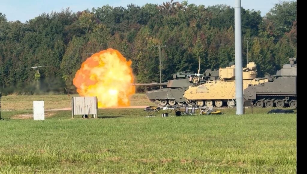 U.S. Army conducts live-fire trials of M1E3 Abrams tank and XM30 infantry fighting vehicle prototypes for future armored forces