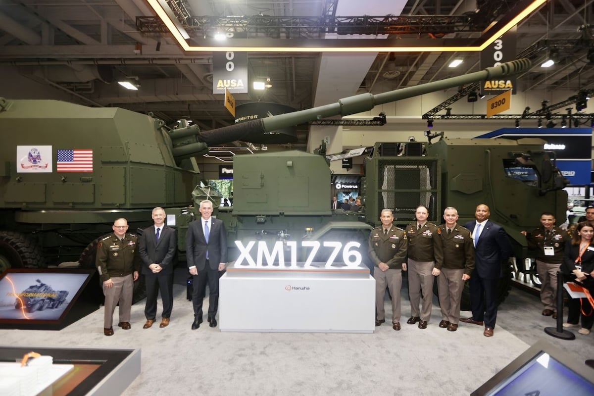 U.S. Army orders nine Hanwha wheeled howitzer prototypes, unveils XM1776 designation