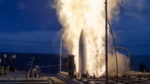 U.S. Navy awards Raytheon SM-6 contract worth up to $24.4 billion to expand missile production for strike and defense missions